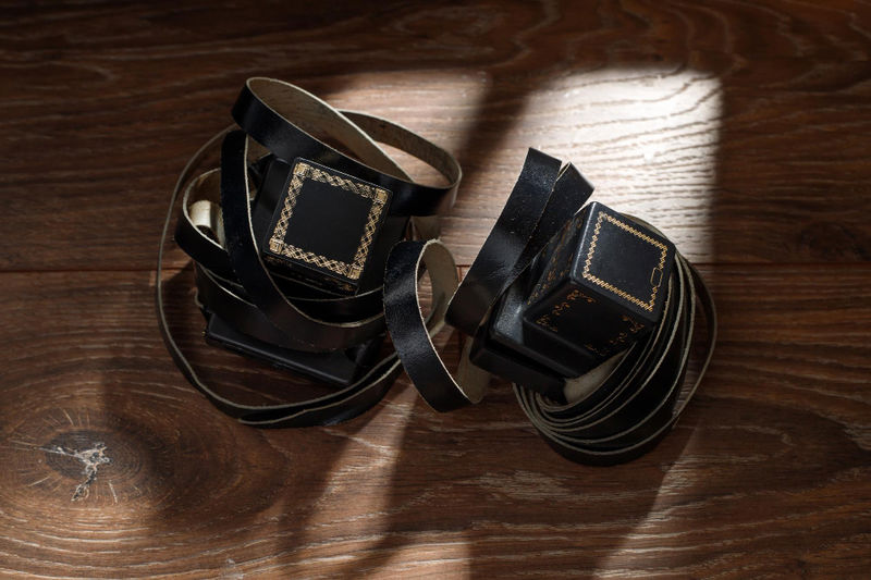 בתי תפילין מעץ